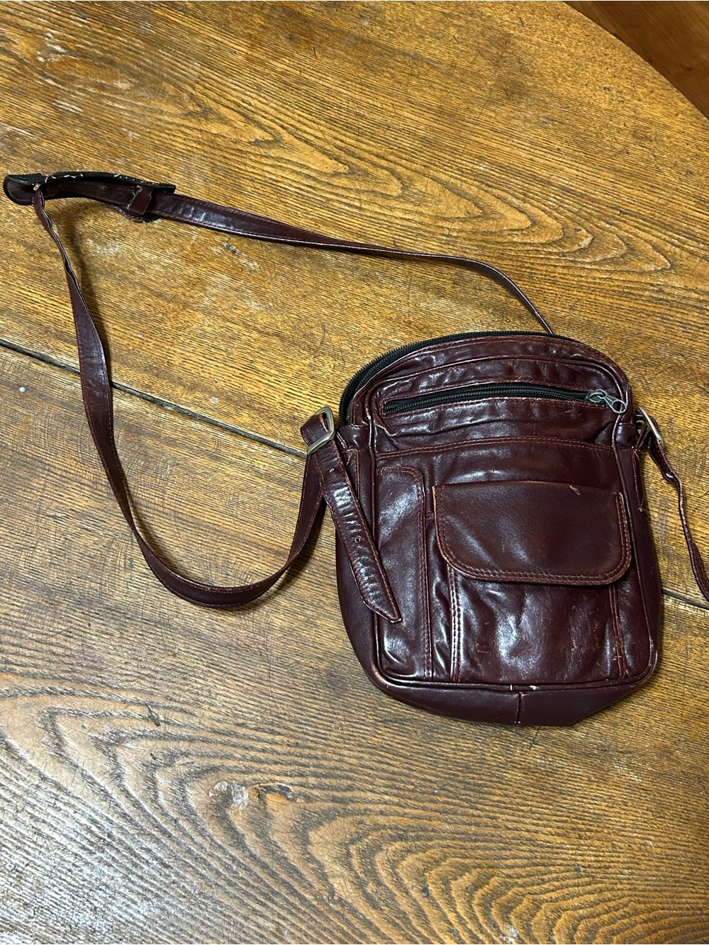 Source Unknown Burgundy Leather Shoulder Crossbody Bag